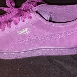 Suede Puma Tennis Shoes